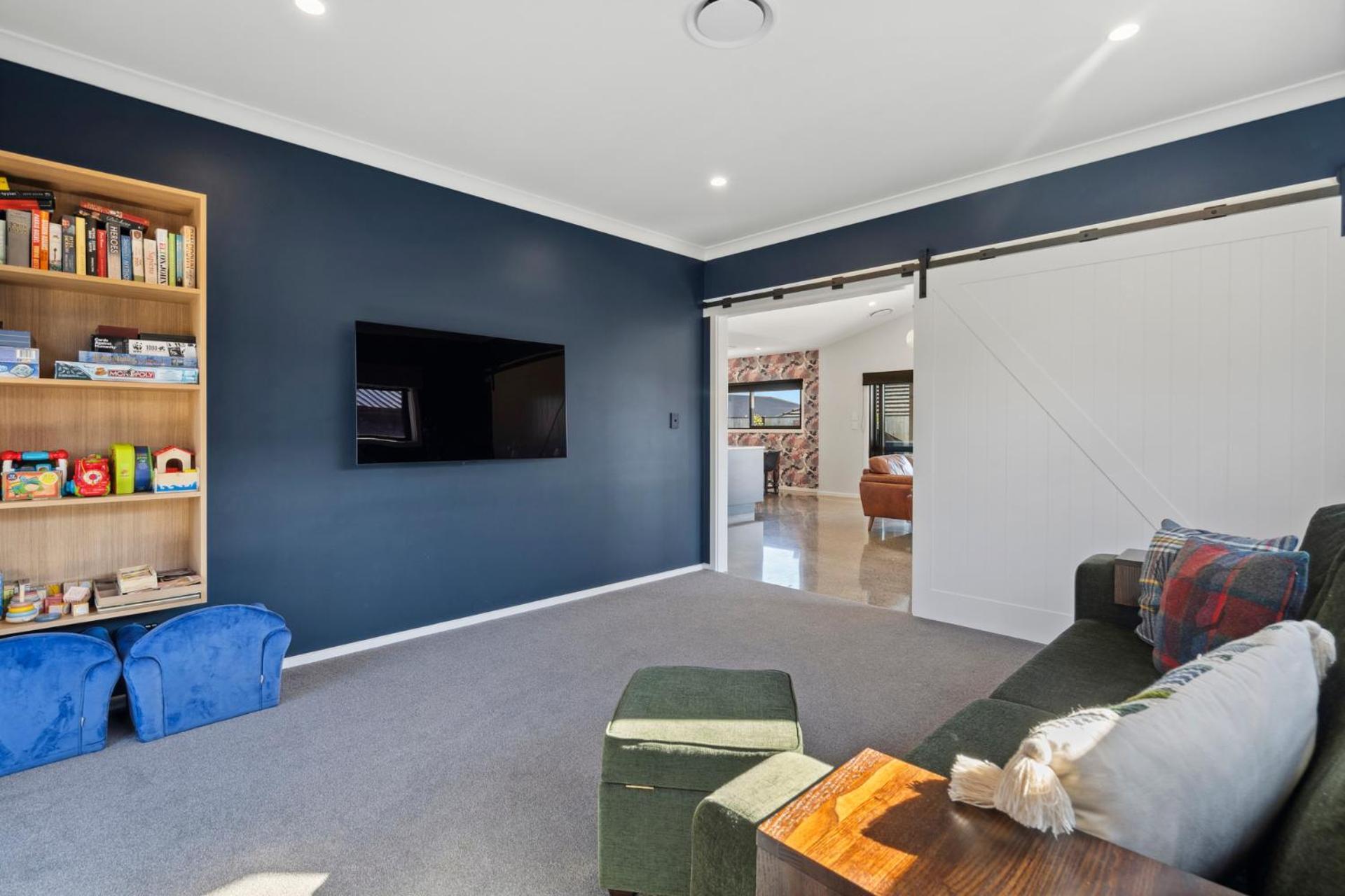 Regent Sanctuary - Martinborough Holiday Home エクステリア 写真