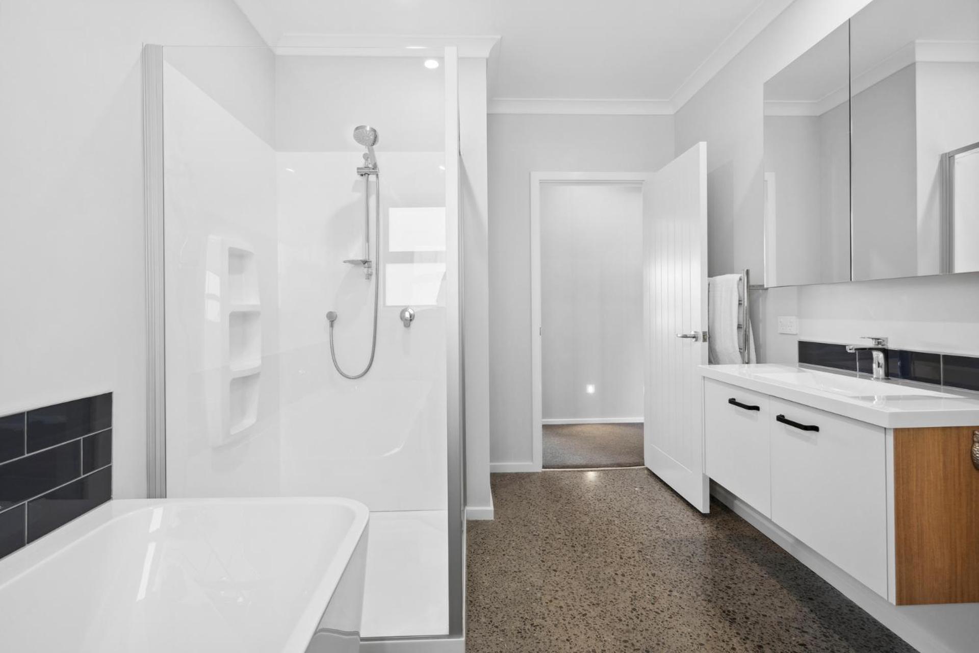 Regent Sanctuary - Martinborough Holiday Home エクステリア 写真
