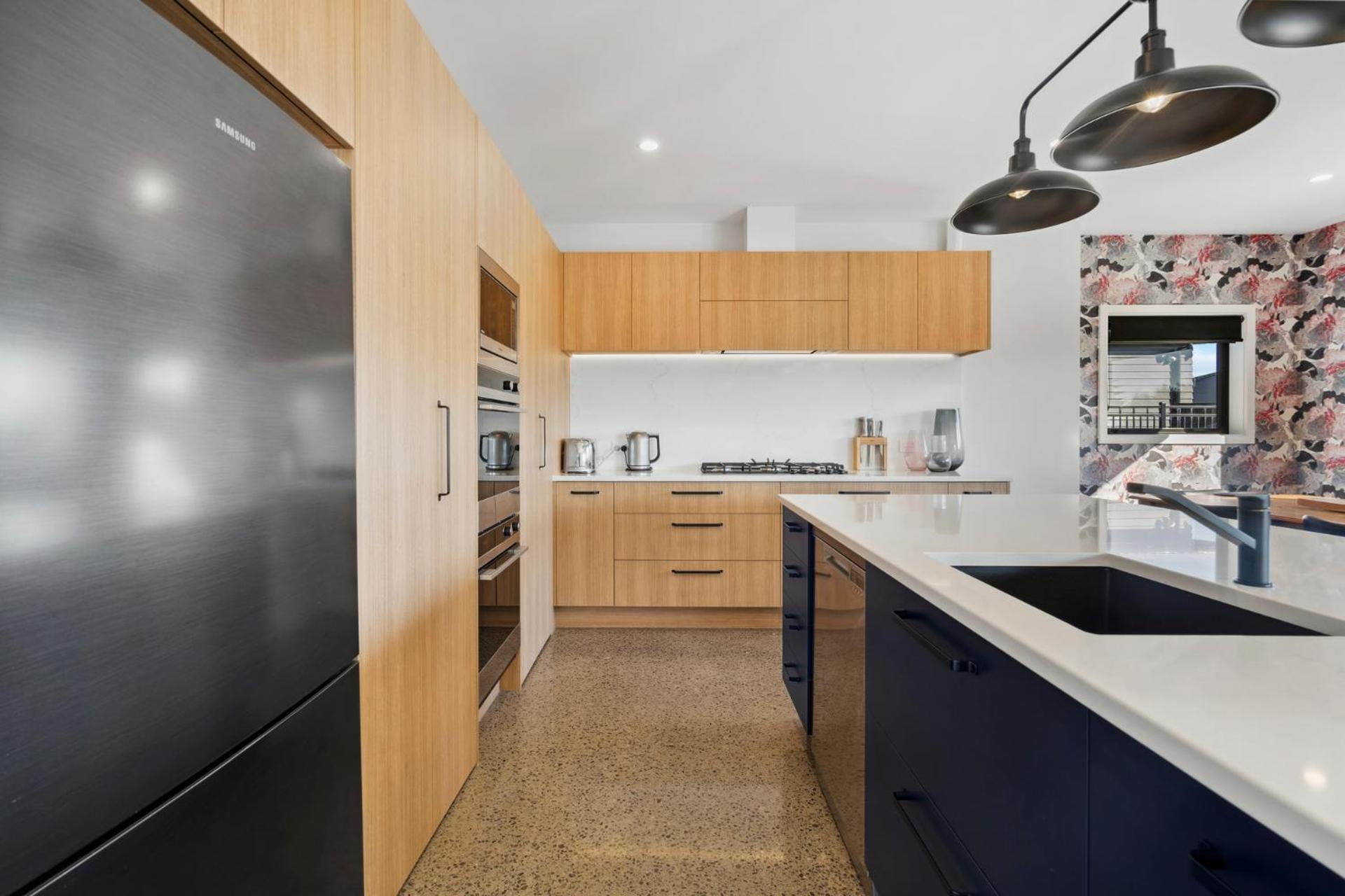 Regent Sanctuary - Martinborough Holiday Home エクステリア 写真
